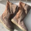 Bota Golden Walk vegana color topo con suela de yute